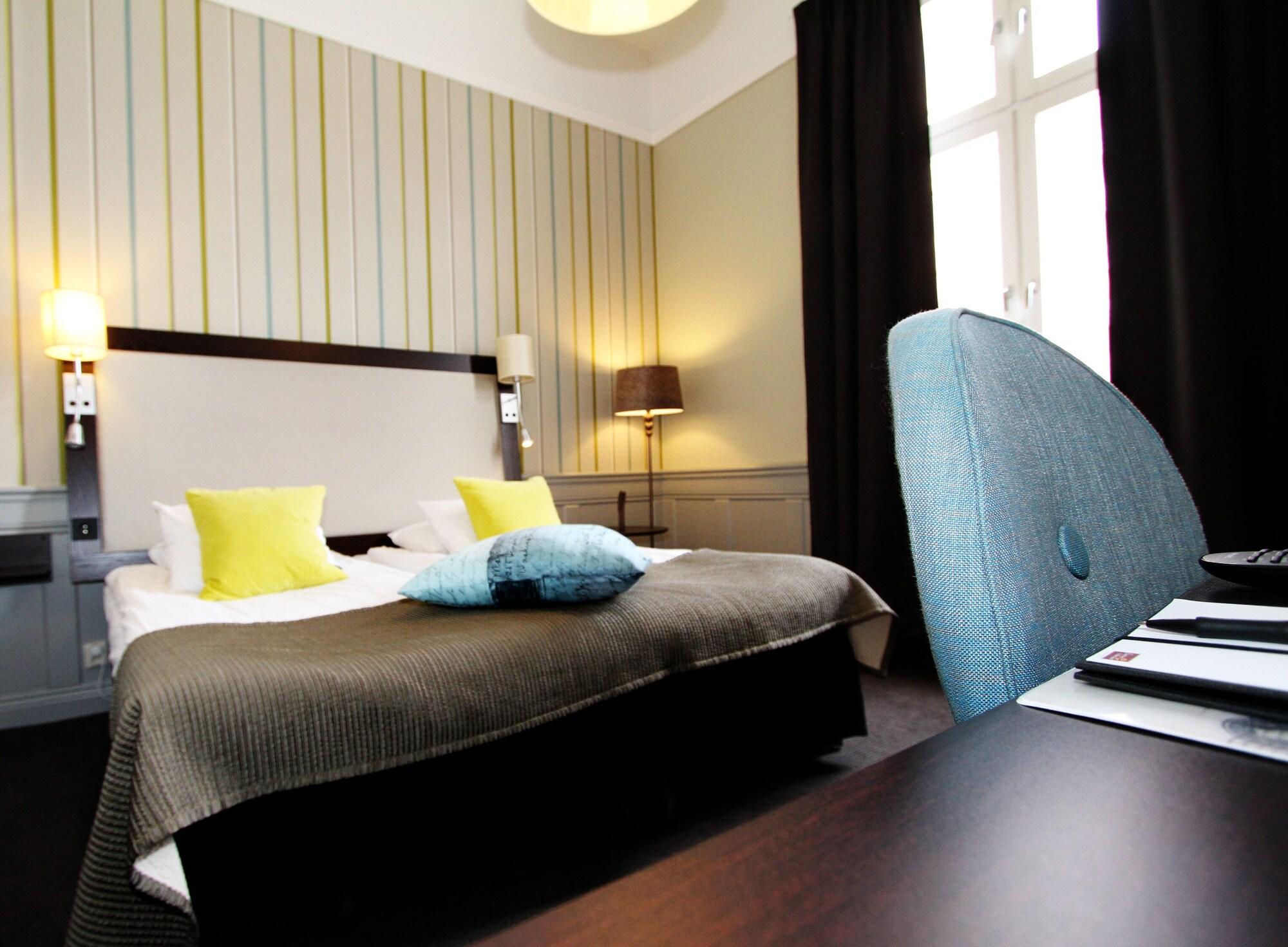 Post Hotel