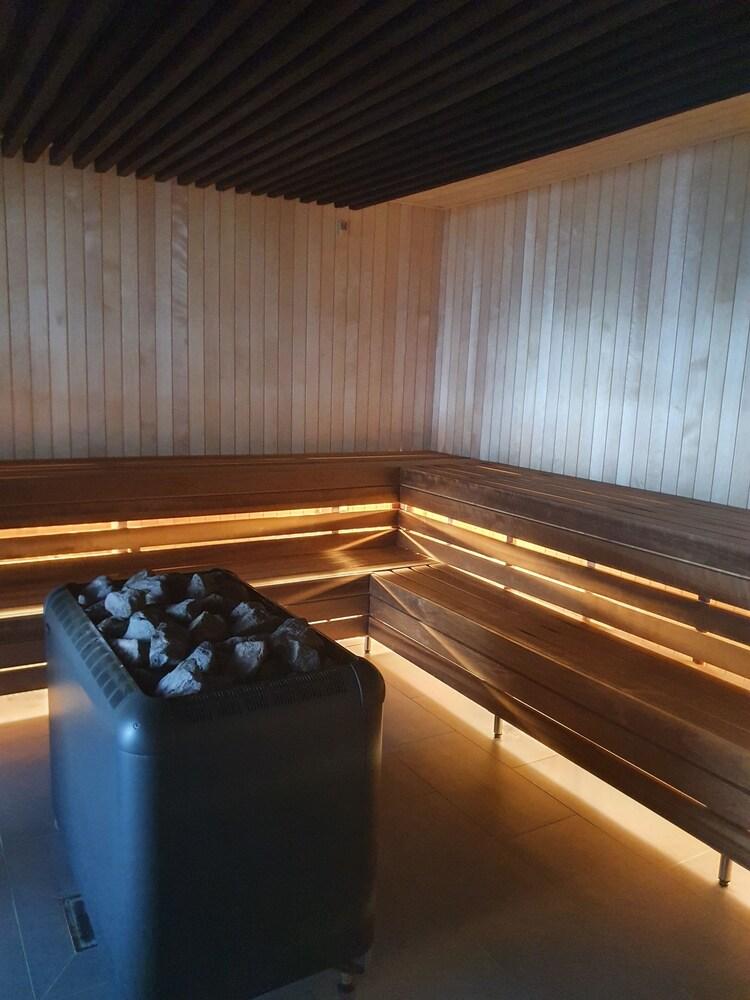 Post Hotel 4*