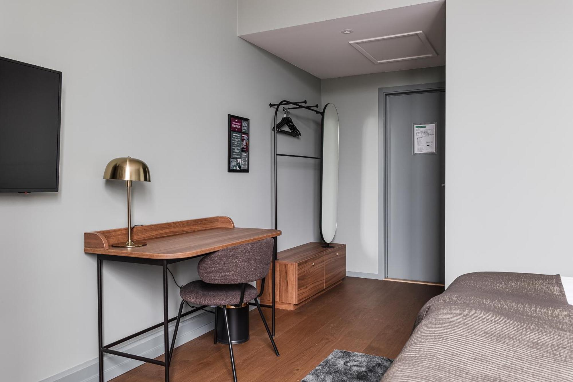 Post Hotel